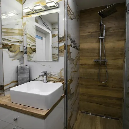 Lawendowy Apartament *